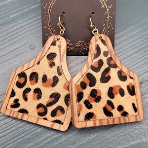 WOOD LEPOARD PRINT EARRINGS
